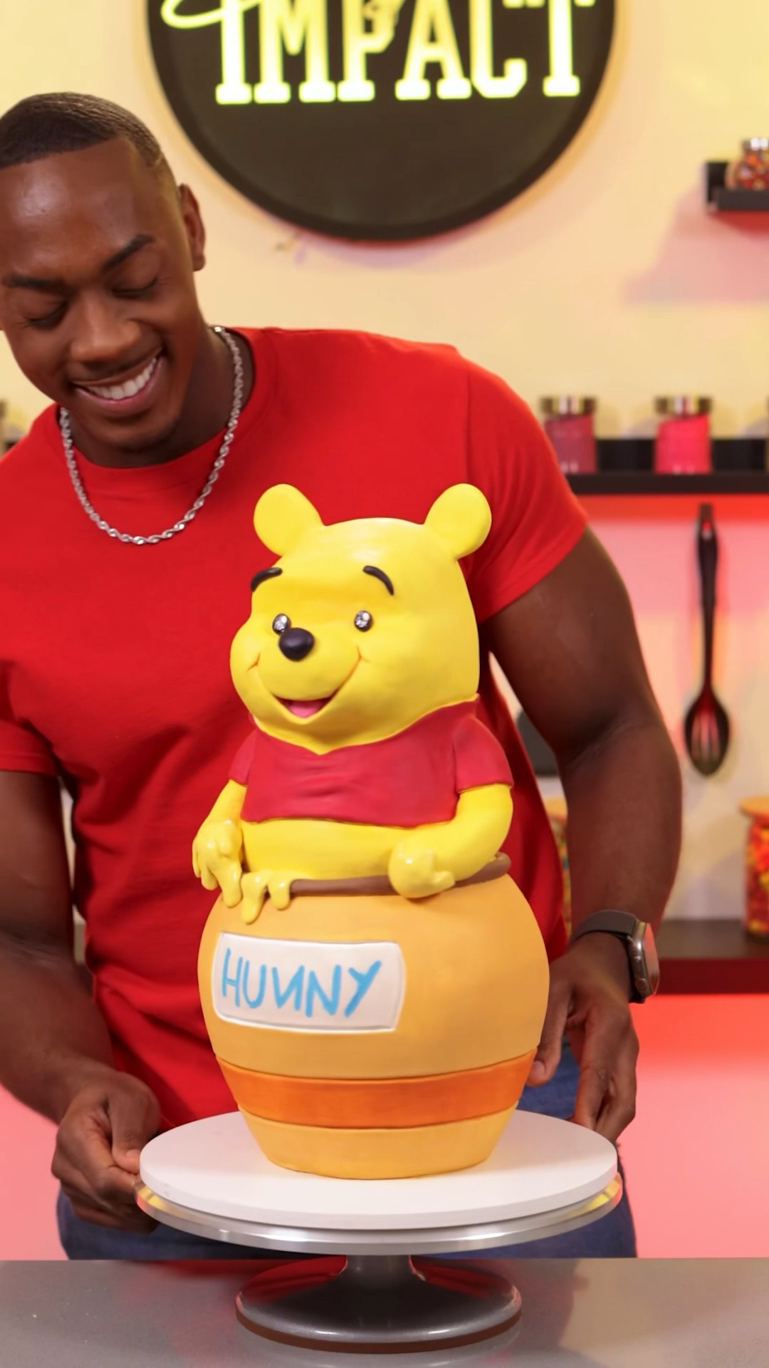 Winnie the Pooh made of cake #shorts